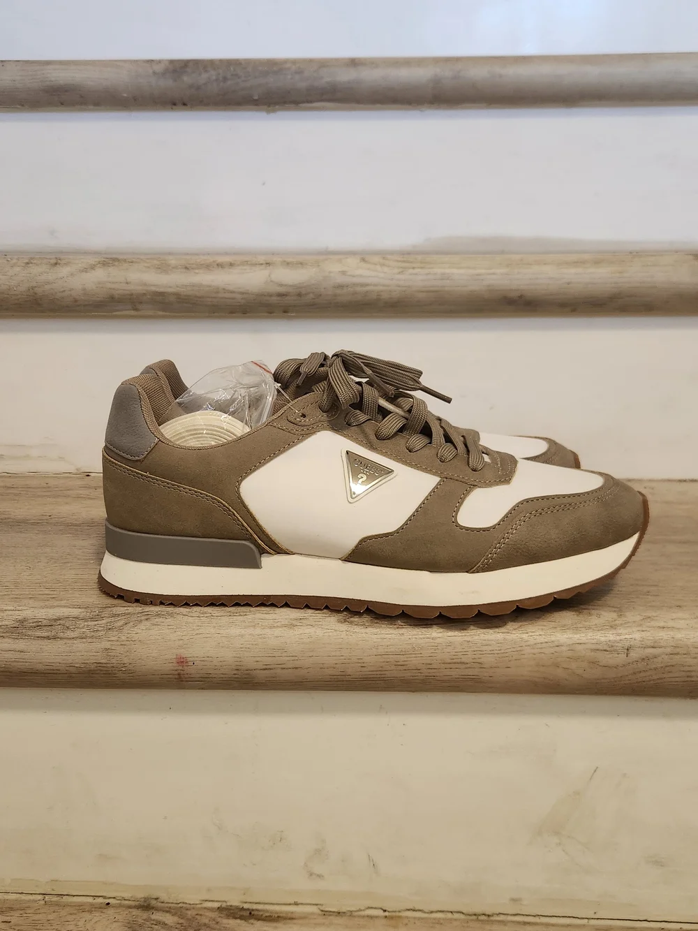 Guess stylish taupe